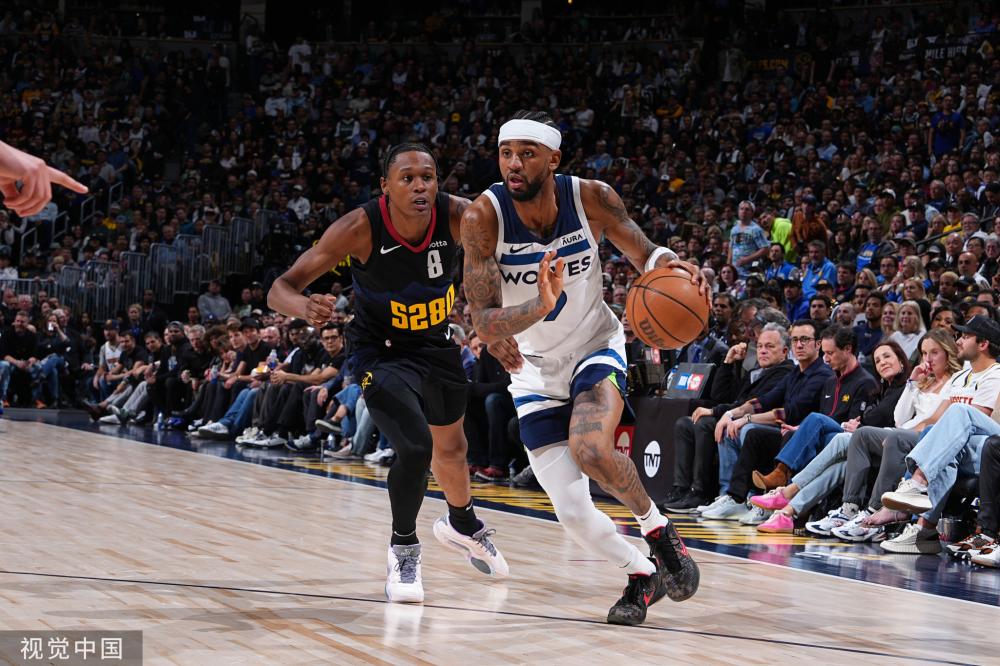 俱杯的大门 俱杯的大门