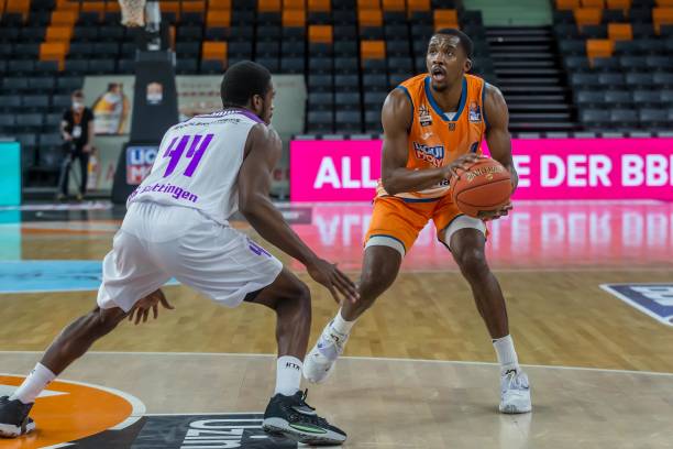 战术储备与 战术储备与